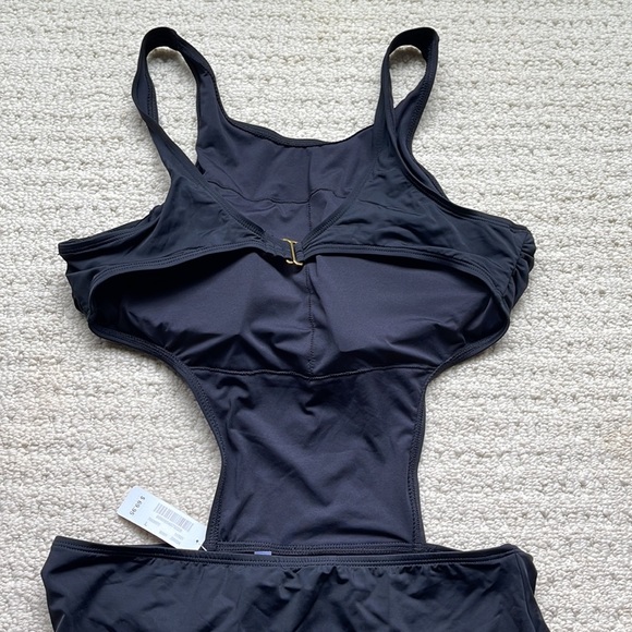La Vie en Rose NWT Black ROSA High Neck One-piece Swimsuit CHOOSE SIZE - Picture 7 of 10